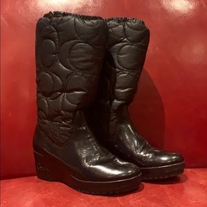 Coach black quilted snow wedge boots